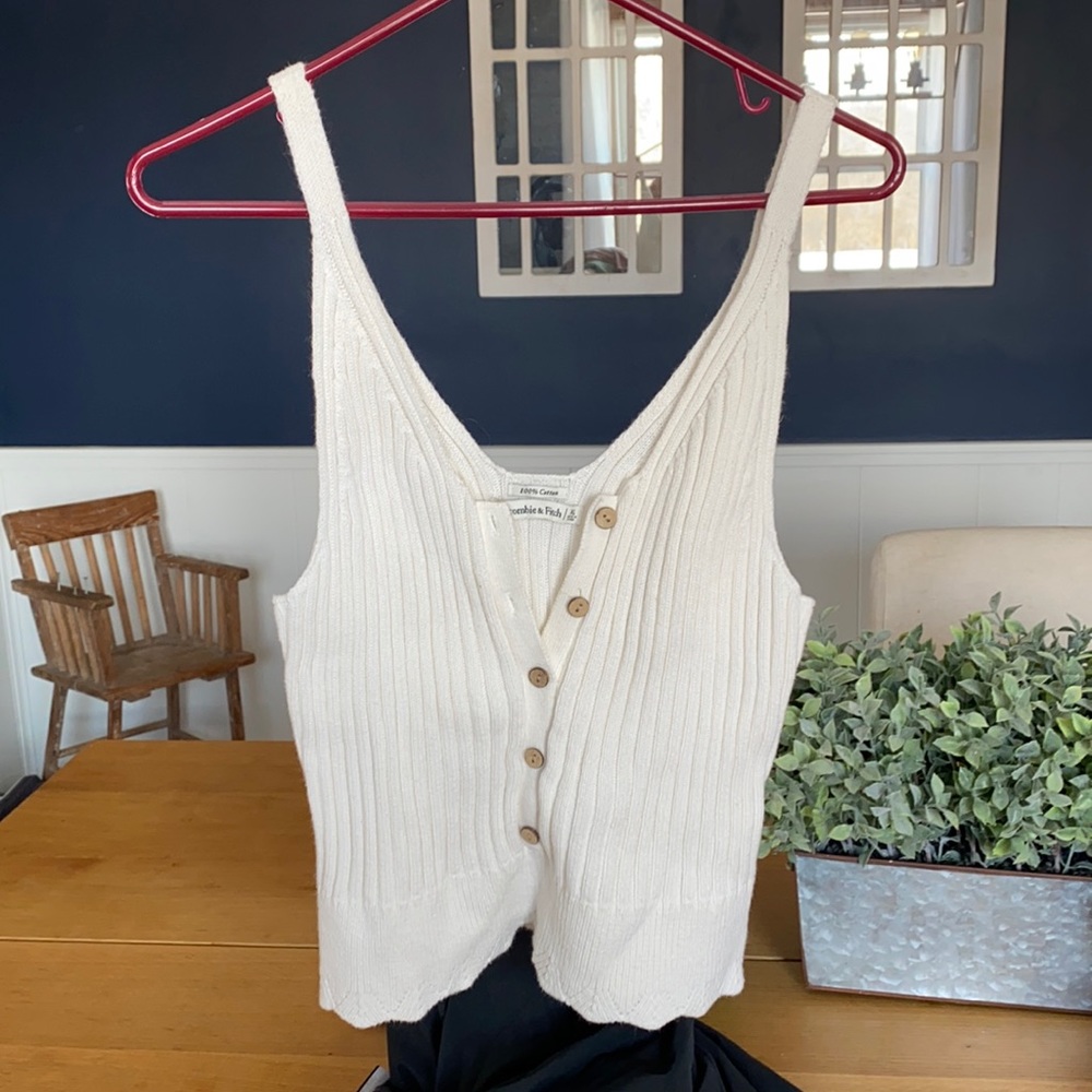NWOT Abercrombie & Fitch bralette/undershirt